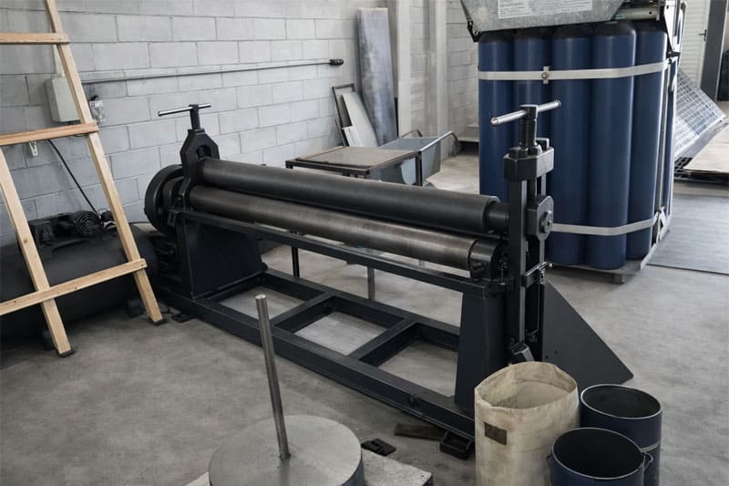 calandragem de chapas metálicas industriais